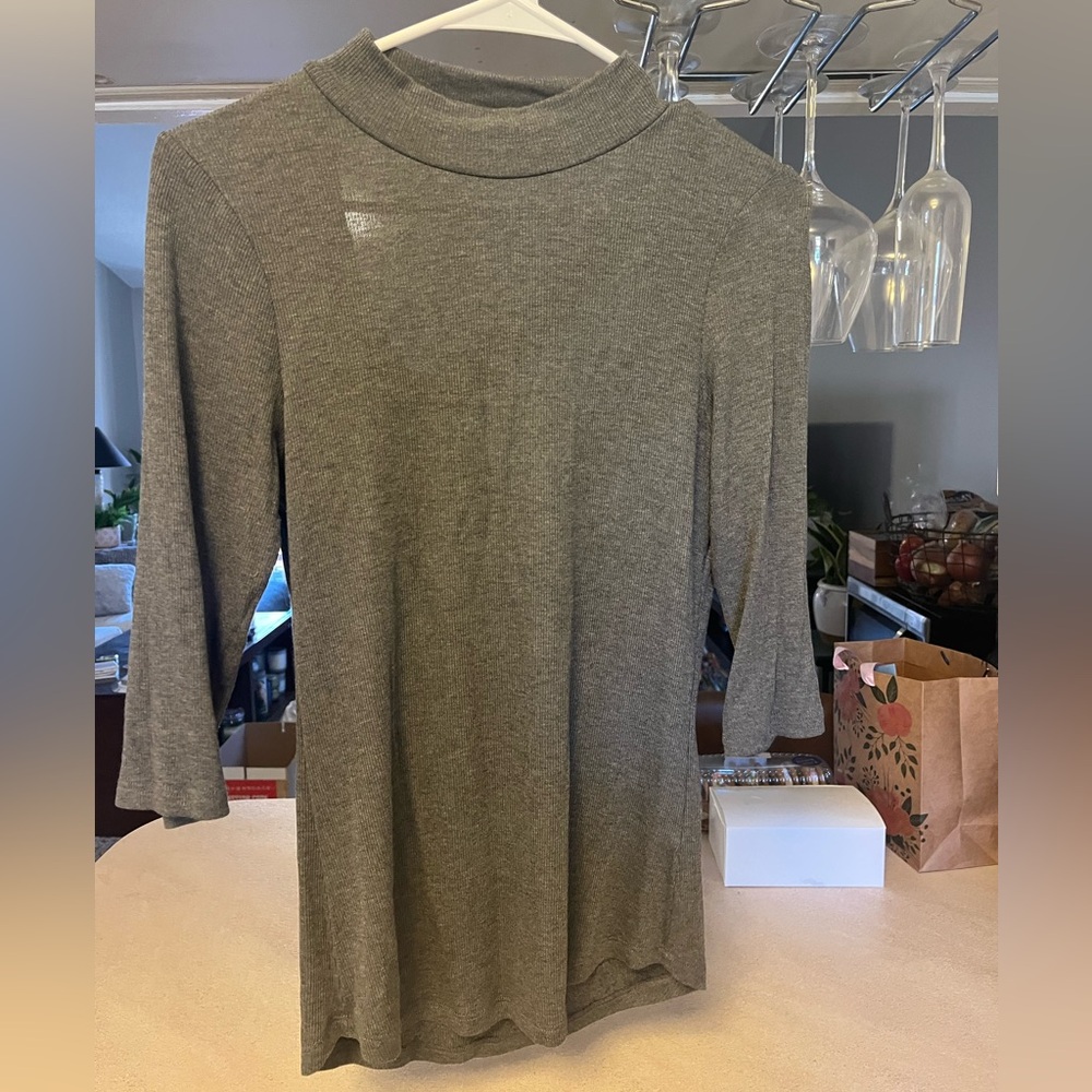 LNA BACK CUT OUT SWEATER